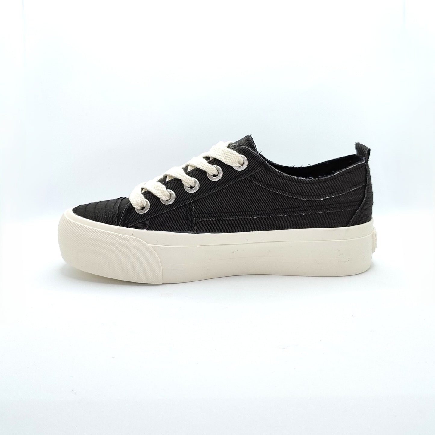 Blowfish Malibu Sadie Sun Women's Floral Embroidered Lace Up Platform Trainer Black