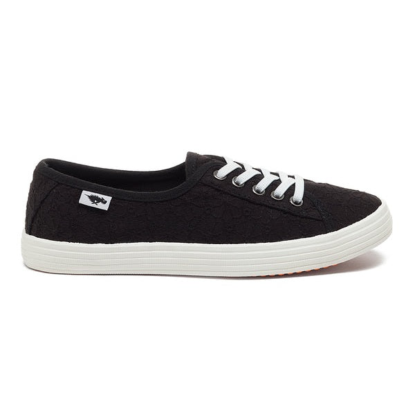 Rocket Dog Chow Chow Elsie Eyelet Women's Slip On Low Profile Pump Trainer Black