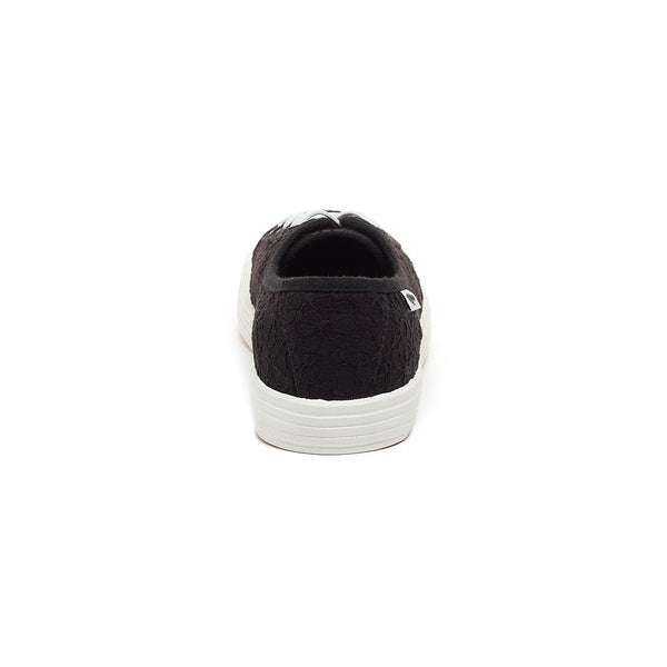 Rocket Dog Chow Chow Elsie Eyelet Women's Slip On Low Profile Pump Trainer Black