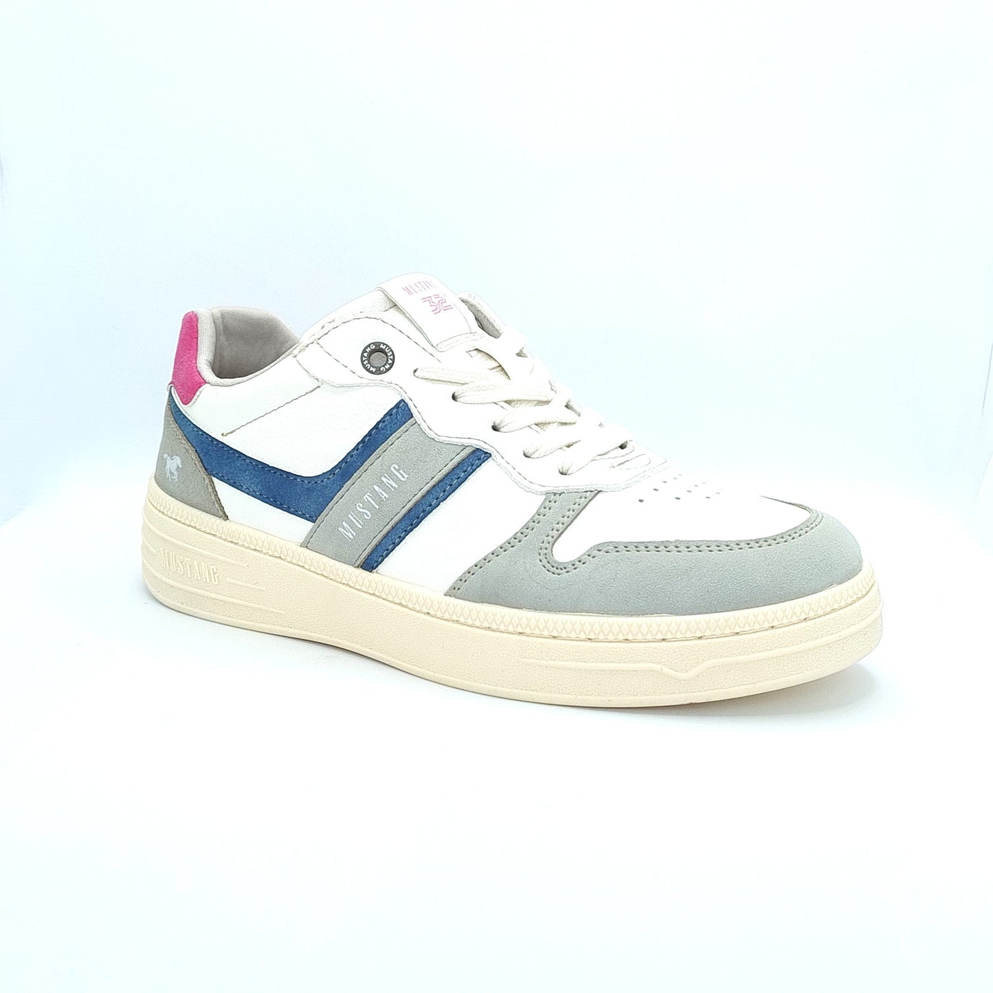 Mustang Cheyenne 1510-301-239 Women's Lace Up Padded Lightweight Fashion Trainer Ice/Light Grey