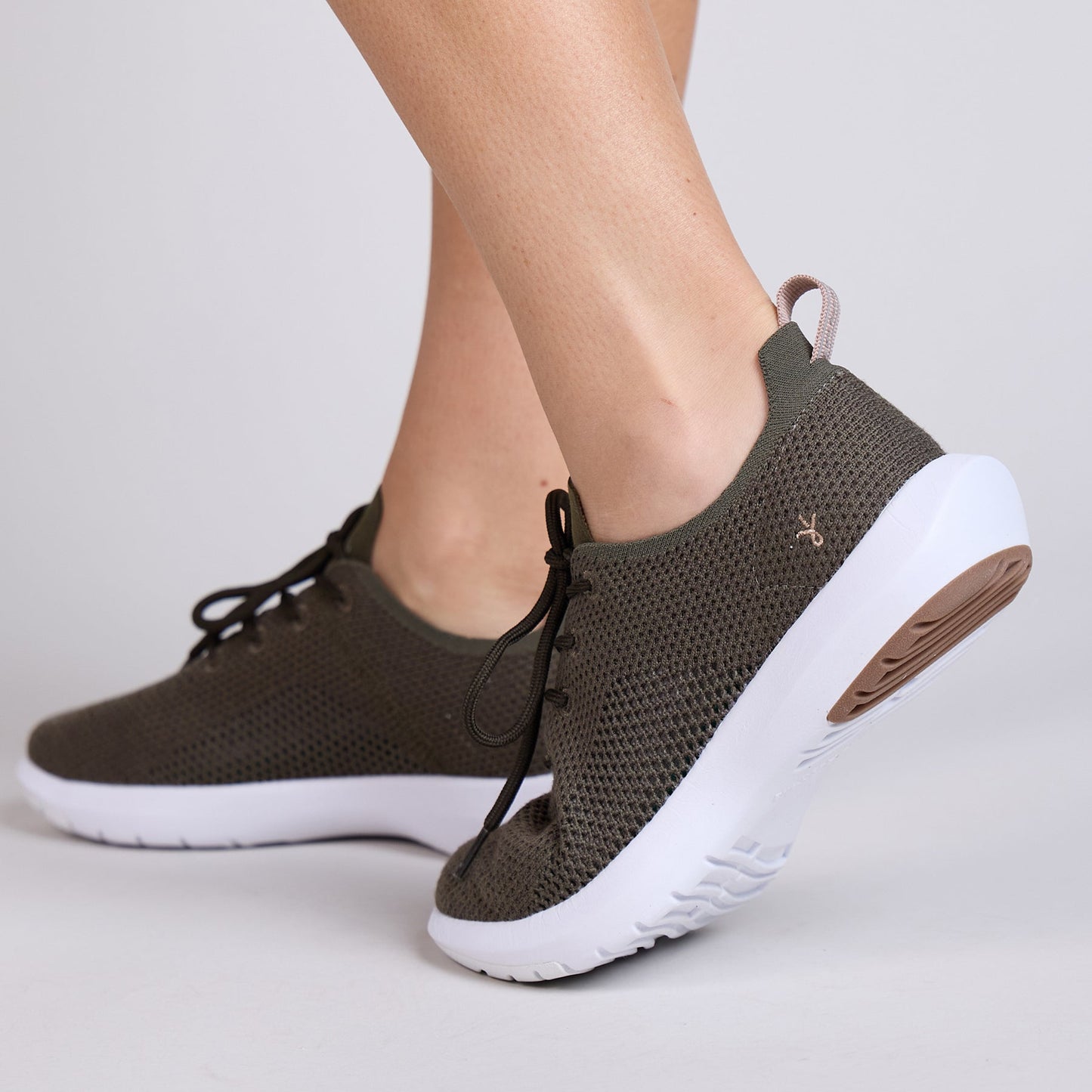 Emu Springbrook Women's Machine Washable Wool Blend Mesh Lightweight Lace Up Sneaker Dark Olive