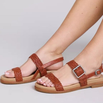 Emu Hyams Women's Cushioned Leather Cross Weave Buckle Sandal Tan