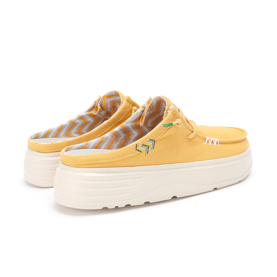 Walk In Pitas Caparica Women's Ultralight Platform Slip On Mule Mostaza