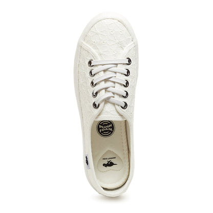 Rocket Dog Chow Chow Elsie Eyelet Women's Slip On Low Profile Pump Trainer White