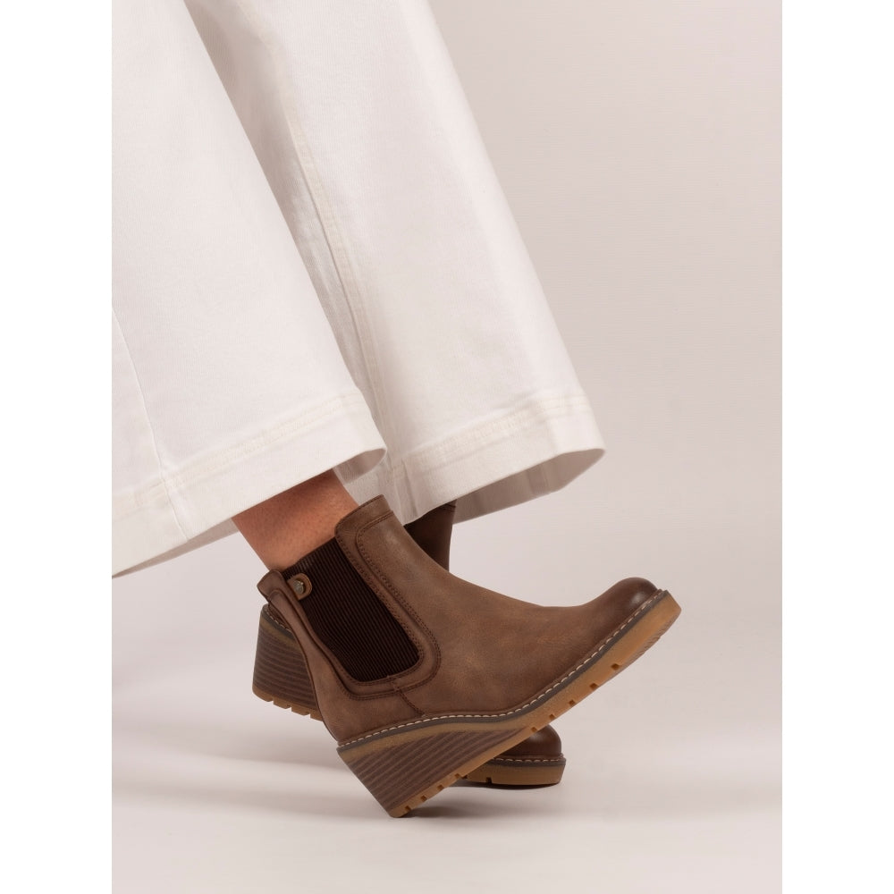 Lunar Connie Women's Zip Up Wedge Ankle Boot Brown