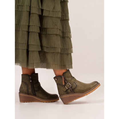 Lunar Cruz Women's Zip Up Wedge Ankle Boot Green