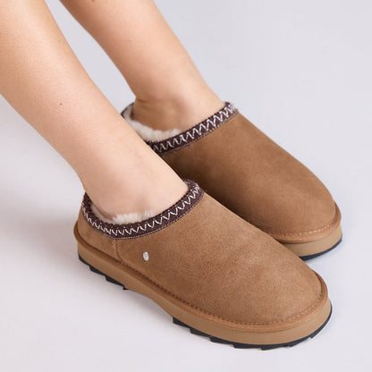 Emu Sharky Scuff Women's Sheepskin Slip On Cosy Clog Shoe Chestnut